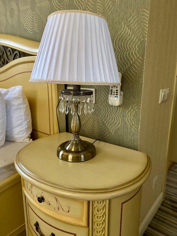 Villa-Sofia Mini-Hotel 敖德萨 外观 照片