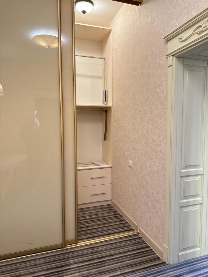 Villa-Sofia Mini-Hotel 敖德萨 外观 照片