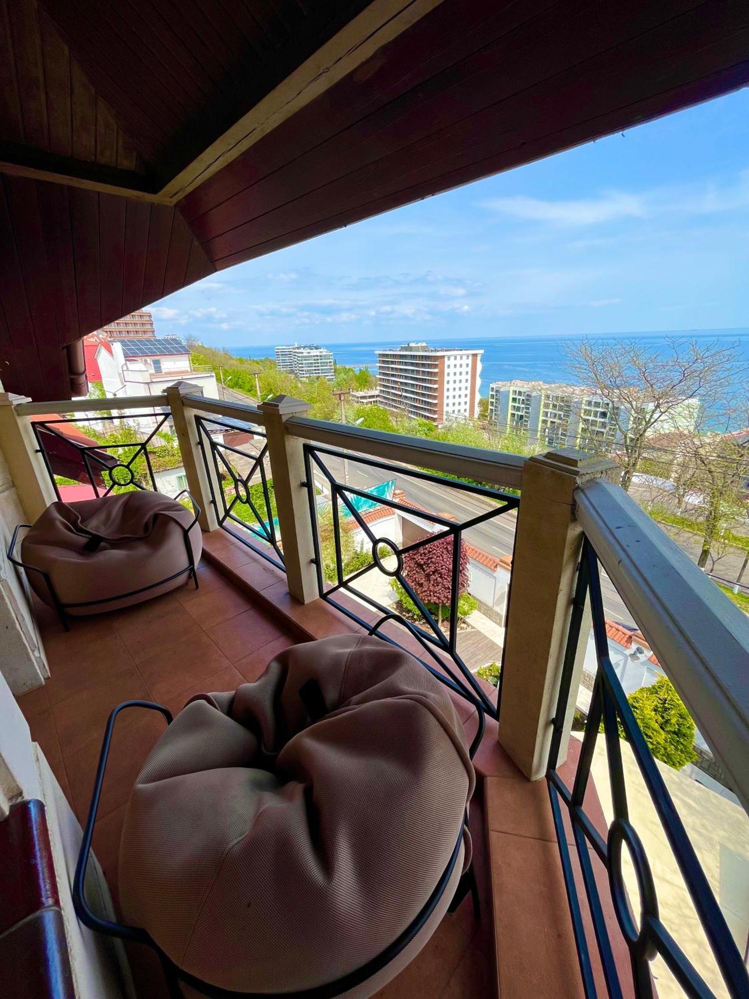 Villa-Sofia Mini-Hotel 敖德萨 外观 照片